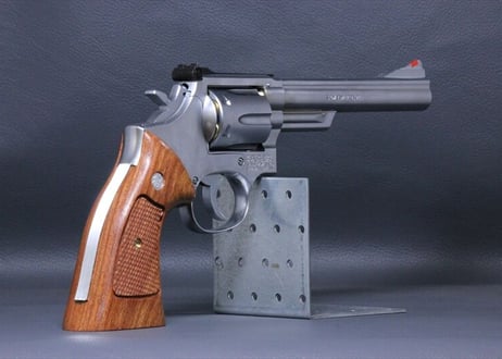 ウッドグリップ｜S&W｜M19｜K/Lフレーム ”スクエアバットタイプ”用｜オーバーサイズ／カリン