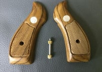 ウッドグリップ / S&W M10 / Kフレーム・ラウンドバット / サービスサイズ / チーク