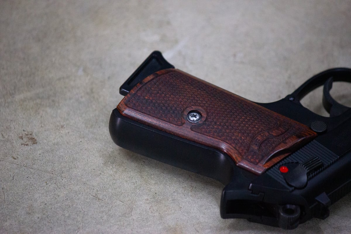 ウッドグリップ｜マルゼン製 ワルサーPPK/S、PP｜フルチェッカー
