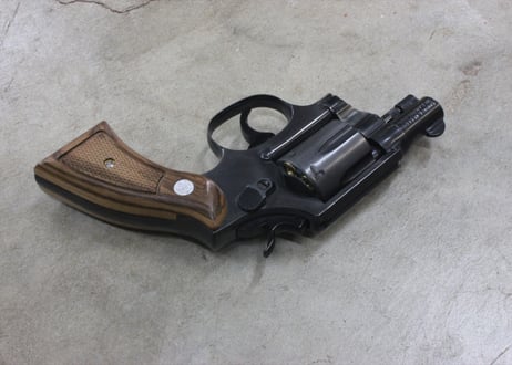 ウッドグリップ｜S&W｜M10｜K/Lフレーム”スクエアバットタイプ”用｜サービスサイズ／テーパーカット／ゼブラ