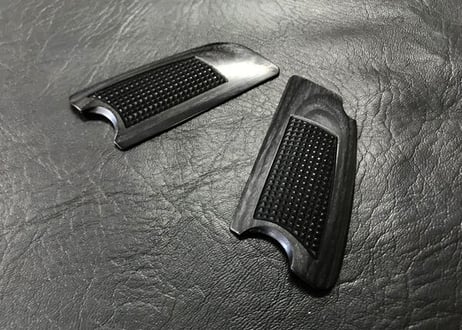 ウッドグリップ｜USP  Compact｜チェッカー/ブラック [WST-337]