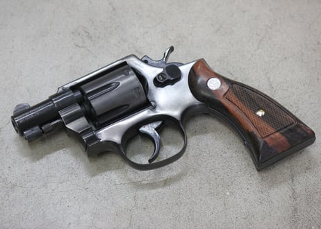 ウッドグリップ｜S&W｜M10｜K/Lフレーム”スクエアバットタイプ”用｜サービスサイズ／テーパーカット／黒檀