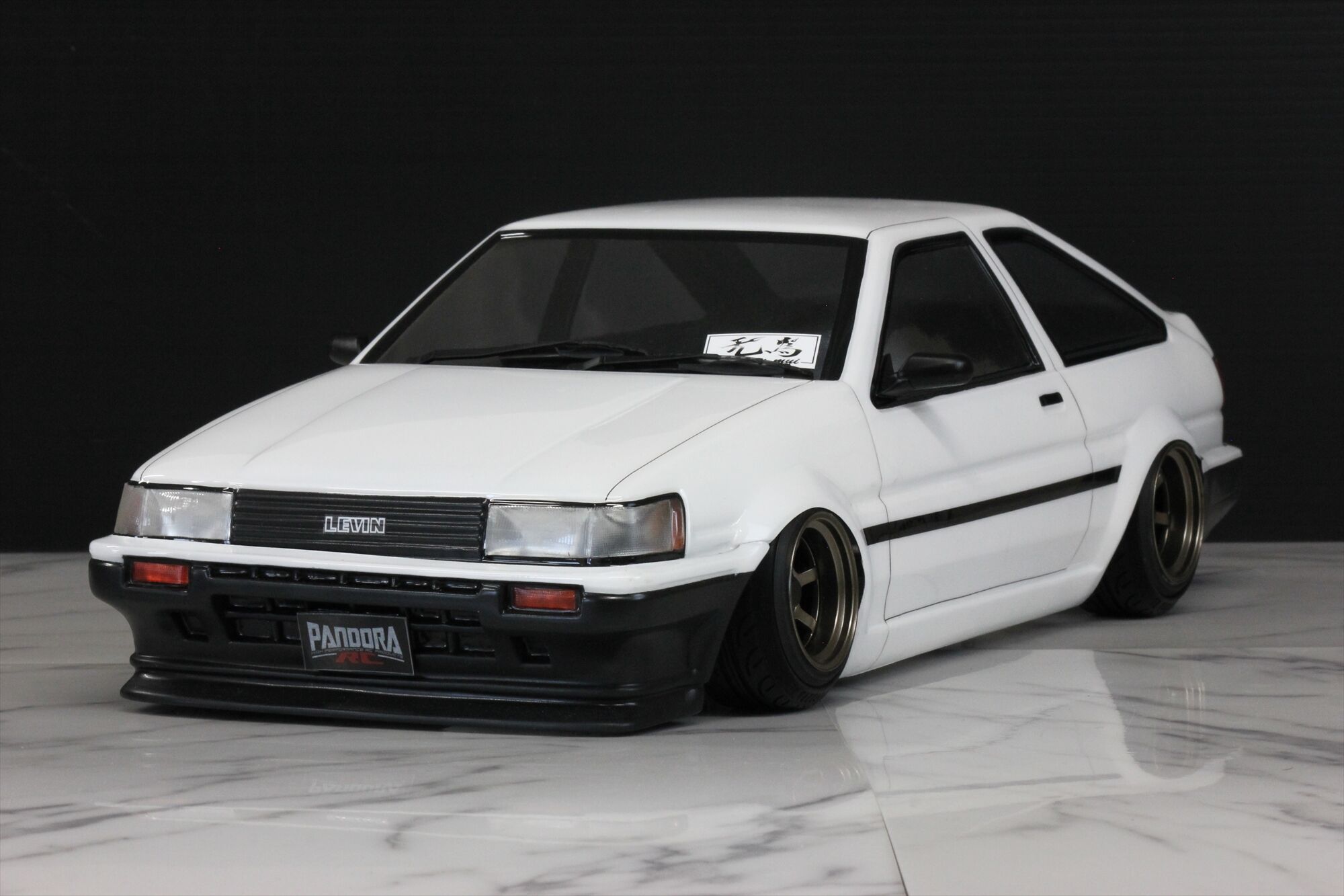 Pandora Toyota｜AE86 カローラレビン 3DR original