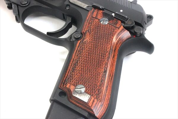 KSC M93RII 用　パンドラアームズ製　木製グリップ　チェッカー　ブラウン fit=scale-down,w=1200