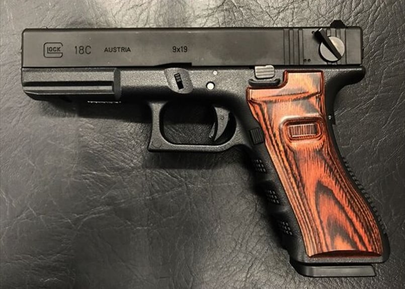 ウッドグリップ｜グロック17/18C｜スムース/ブラウン [AWG-1413