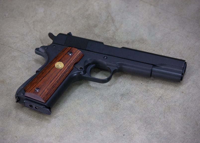 ウッドグリップ｜ガバメント/45AUTO｜メダル/ブラウン [AWG-1410