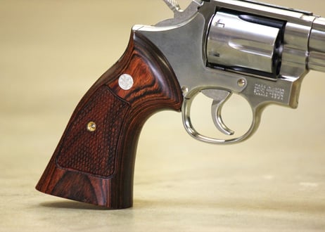 ウッドグリップ｜タナカワークス社製 S&W M19（Kフレーム・スクエアバット）｜チェッカー/ブラウン  [AWG-1467]