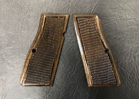 ウッドグリップ｜タナカワークス社製 ブローニング・ハイパワー｜チェッカー/ダークブラウン　[AWG-1418]