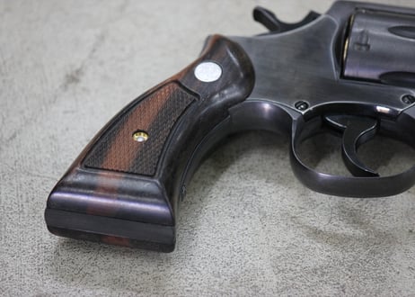 ウッドグリップ｜S&W｜M10｜K/Lフレーム”スクエアバットタイプ”用｜サービスサイズ／テーパーカット／黒檀