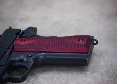 ウッドグリップ｜ガバメント/45AUTO｜ダイヤチェッカー/レッド　[AWG-1419]