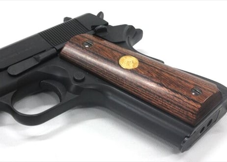 ウッドグリップ｜ガバメント/45AUTO｜メダル/ブラウン　[AWG-1410]
