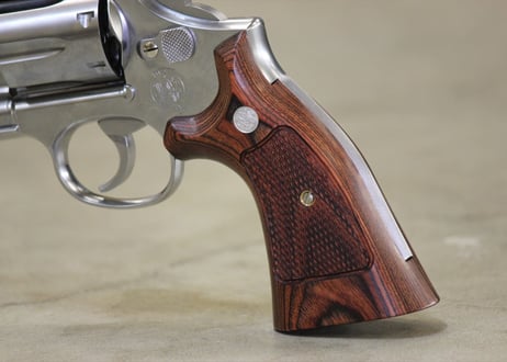 ウッドグリップ｜タナカワークス社製 S&W M19（Kフレーム・スクエアバット）｜チェッカー/ブラウン  [AWG-1467]