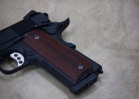 ウッドグリップ｜Carbon8（カーボネイト）M45シリーズ｜フルチェッカー/ブラウン　[AWG-1452]