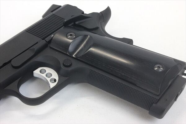 パンドラアームズ製carbon8 M45シリーズ用　ウッドグリップ ウッドグリップ｜Carbon8（カーボネイト）M45シリーズ｜スムーズ