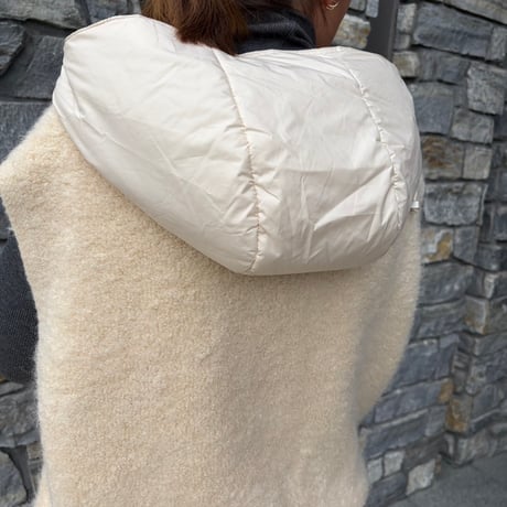 wool hodie／white