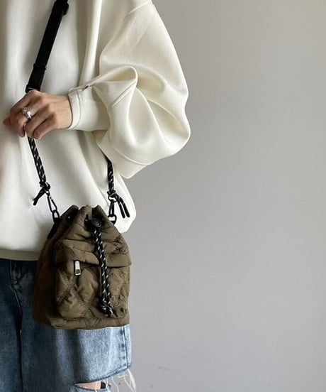 QUILTING PARACORD SHOULDER BAG / 2color
