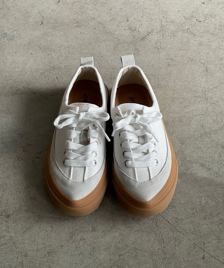 POINTED TOE SNEAKER / 2color