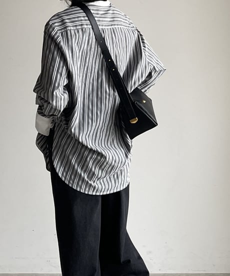 LEATHER ONE SHOULDER BAG/2color