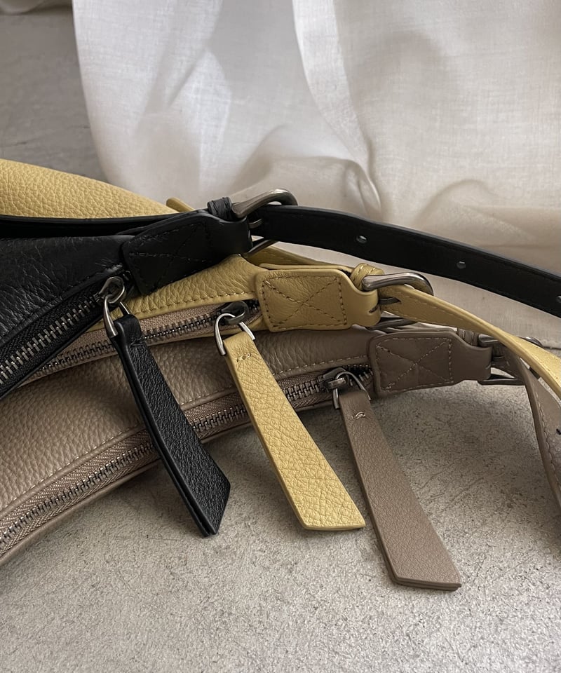 LEATHER SHOULDER BAG / 3color | JISTORY
