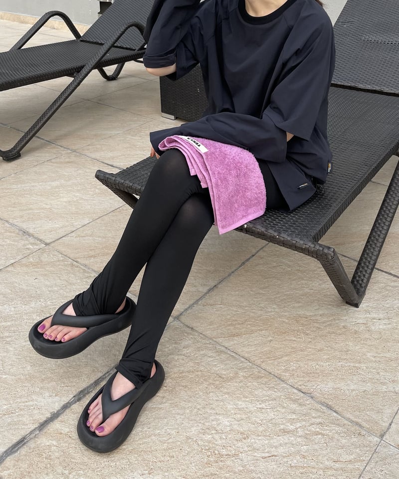 再入荷調整中】PLATFORM THONG SANDALS | JISTORY 再入荷調整中】PLATFORM THONG SANDALS | JISTORY