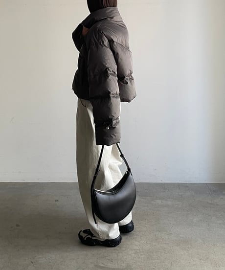 HALF MOON LEATHER SHOULDER BAG / 2color