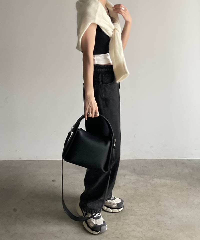 JISTORYジストリー スクエアベルトハンドルバッグlarge ブラック SQUARE BELT HANDLE BAG / 3color ＜送料無料＞ | JISTORY