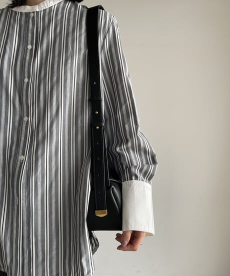 LEATHER ONE SHOULDER BAG/2color