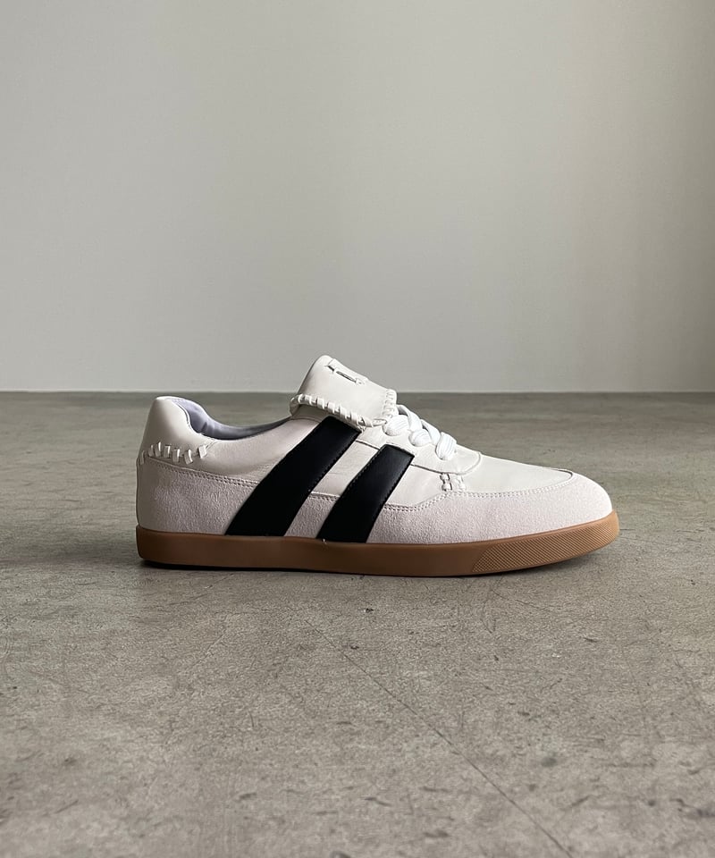 FLIP TONGUE LEATHER SNEAKERS / 2color | JISTORY