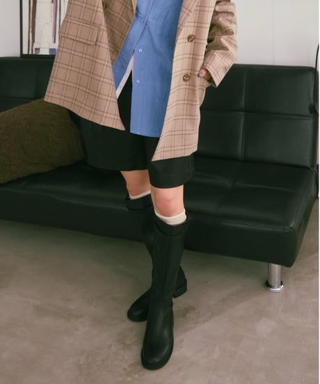 LEATHER BELT LONG BOOTS