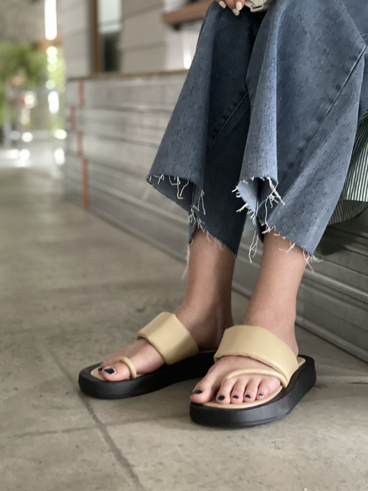 信頼 String Tong Platform Sandal プラットフォームサンダル サンダル