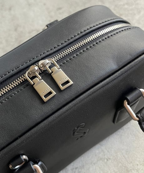EMBOSS LOGO MINI BOSTON BAG / 2color