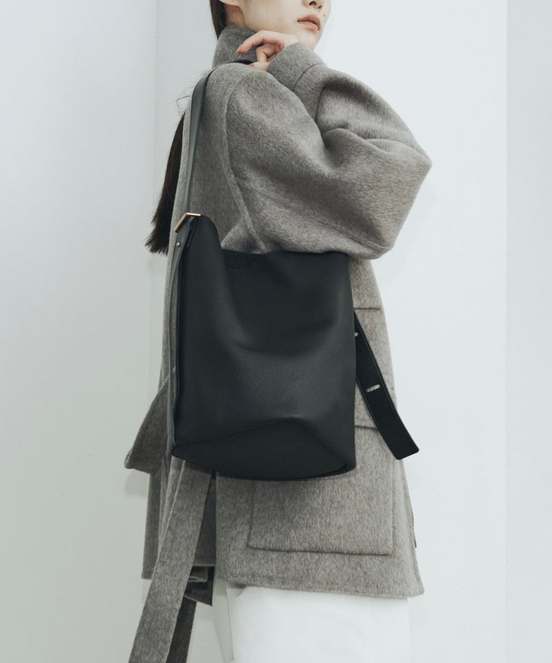 ONE HANDLE BUCKET BAG | JISTORY