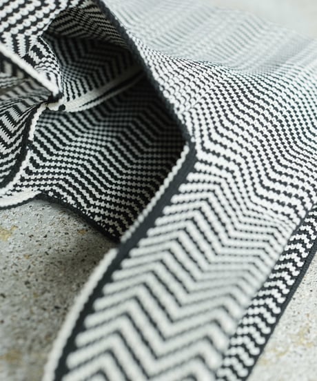 HERRINGBONE KNIT MINI BAG / 2color