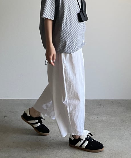 FLIP TONGUE LEATHER SNEAKERS / 2color