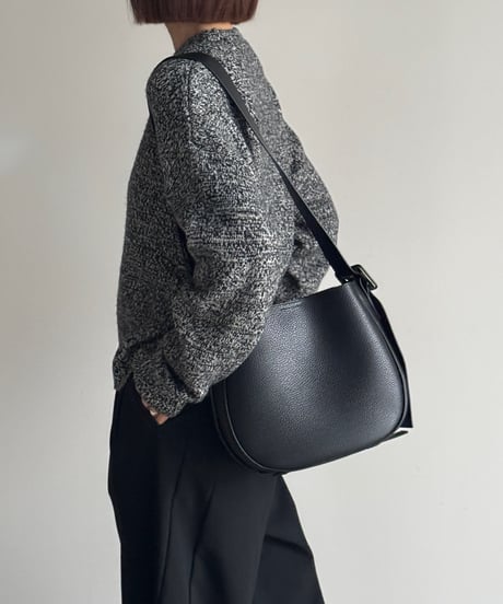 ROUND LEATHER SHOULDER BAG / 2color