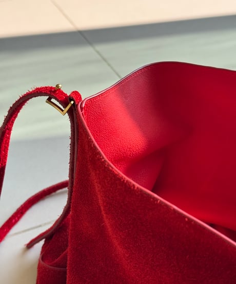 SUEDE DRAWSTRING SHOULDER BAG