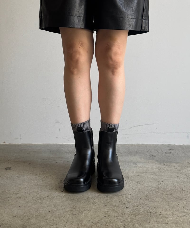 SIDE GORE CHELSEA BOOTS middle | JISTORY