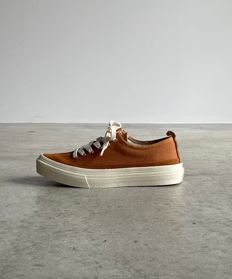 POINTED TOE SNEAKER / 2color