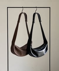 SOFT LEATHER HALF MOON BAG / 2color