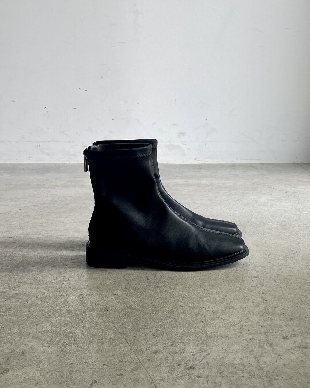 the toe ブーツ CENTER STITCH SQUARE TOE BOOTS | JISTORY