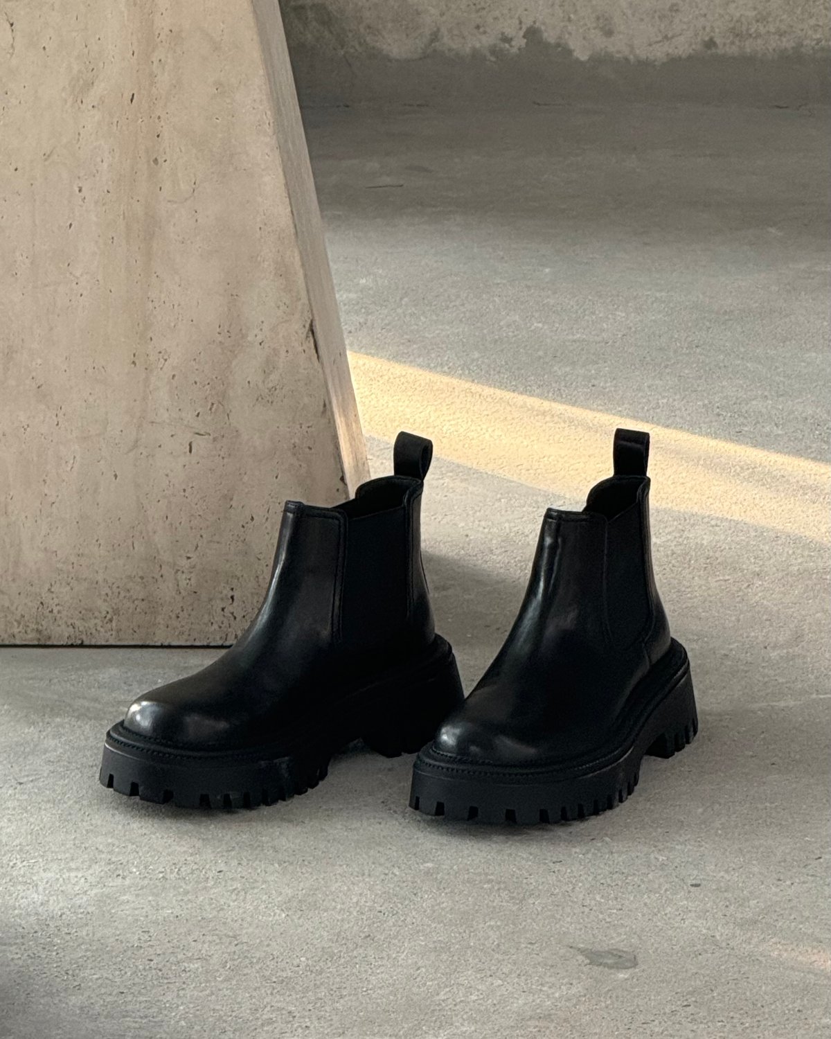 SIDE GORE BOOTS | JISTORY SIDE GORE BOOTS | JISTORY