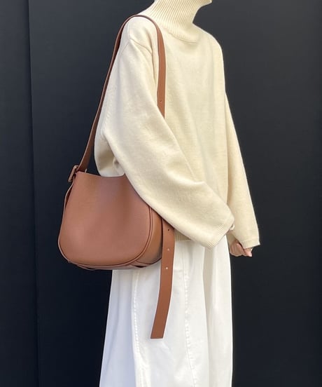 ROUND LEATHER SHOULDER BAG / 2color