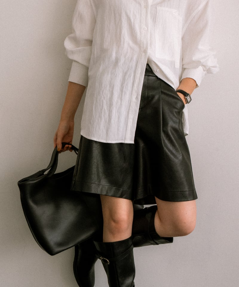 FLAT HANDLE LEATHER TOTE BAG | JISTORY