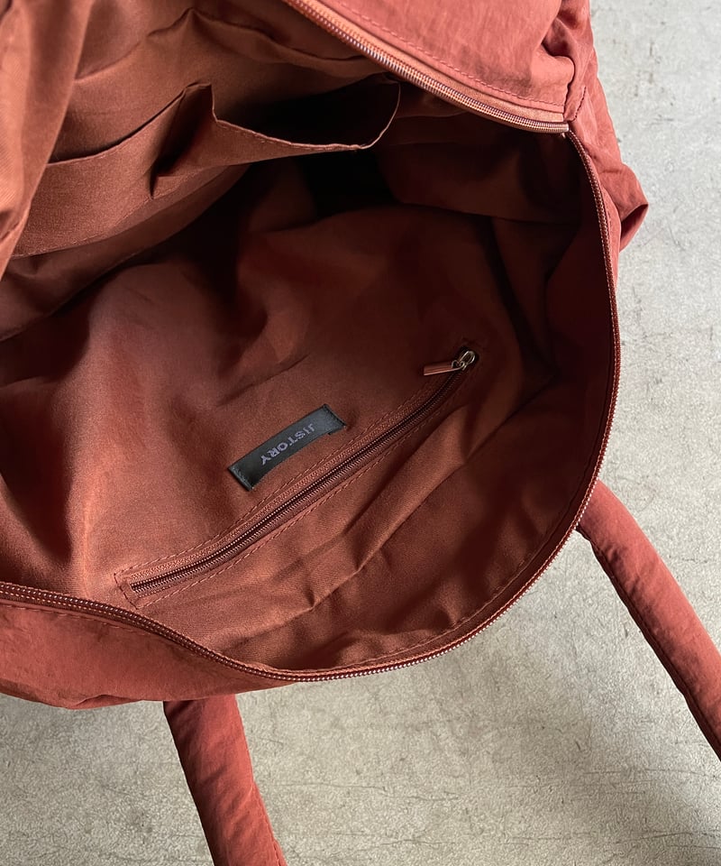 一部予約】PADDED SHOULDER BAG | JISTORY 一部予約】PADDED SHOULDER BAG | JISTORY