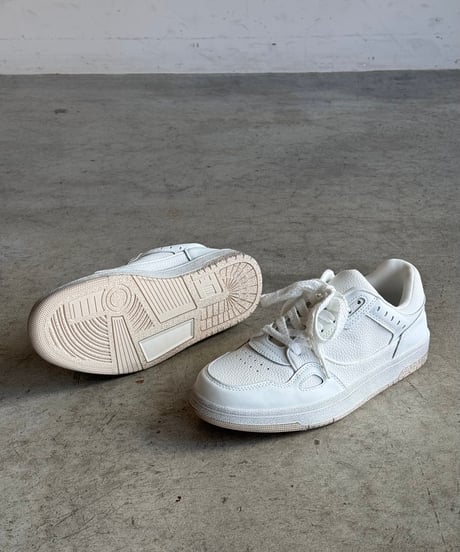 DISTRESSED LEATHER COURT SNEAKERS / 2color