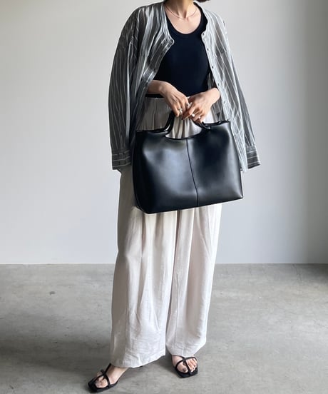 FLAT HANDLE LEATHER TOTE BAG