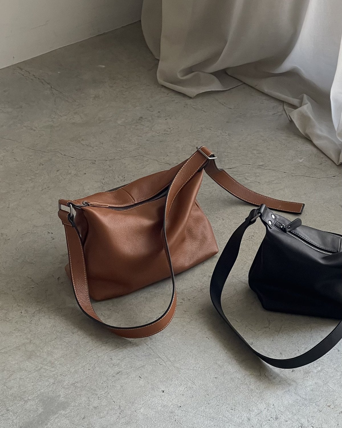 本革 story. スポーティー ブラウン ハンドバッグ ショルダーバッグ  