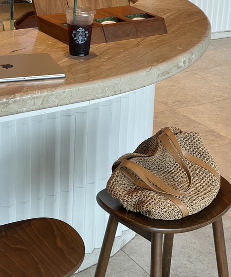 ROUND STRAW SHOULDER BAG