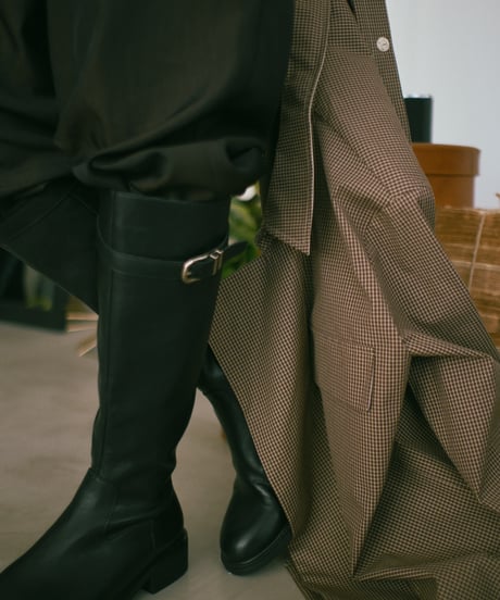 LEATHER BELT LONG BOOTS