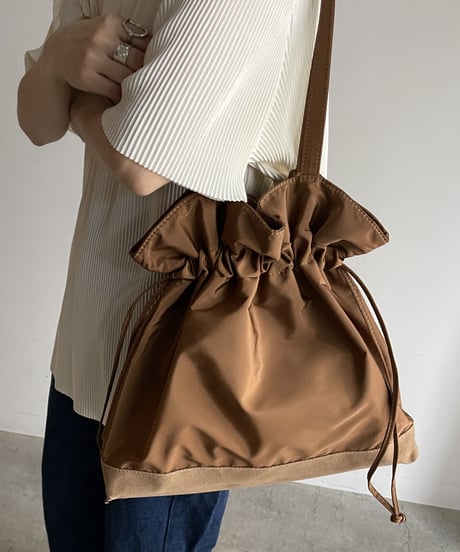 SWITCHING GATHER TOTE